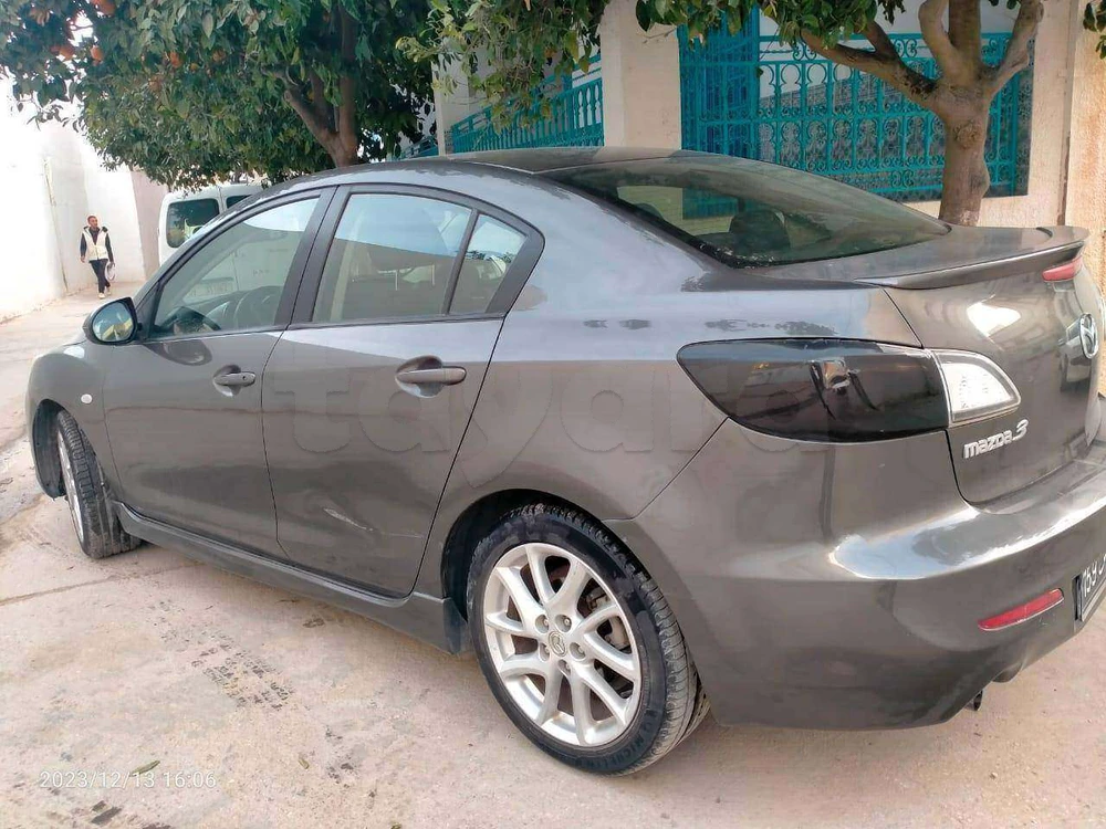 Mazda on sale 3 tayara