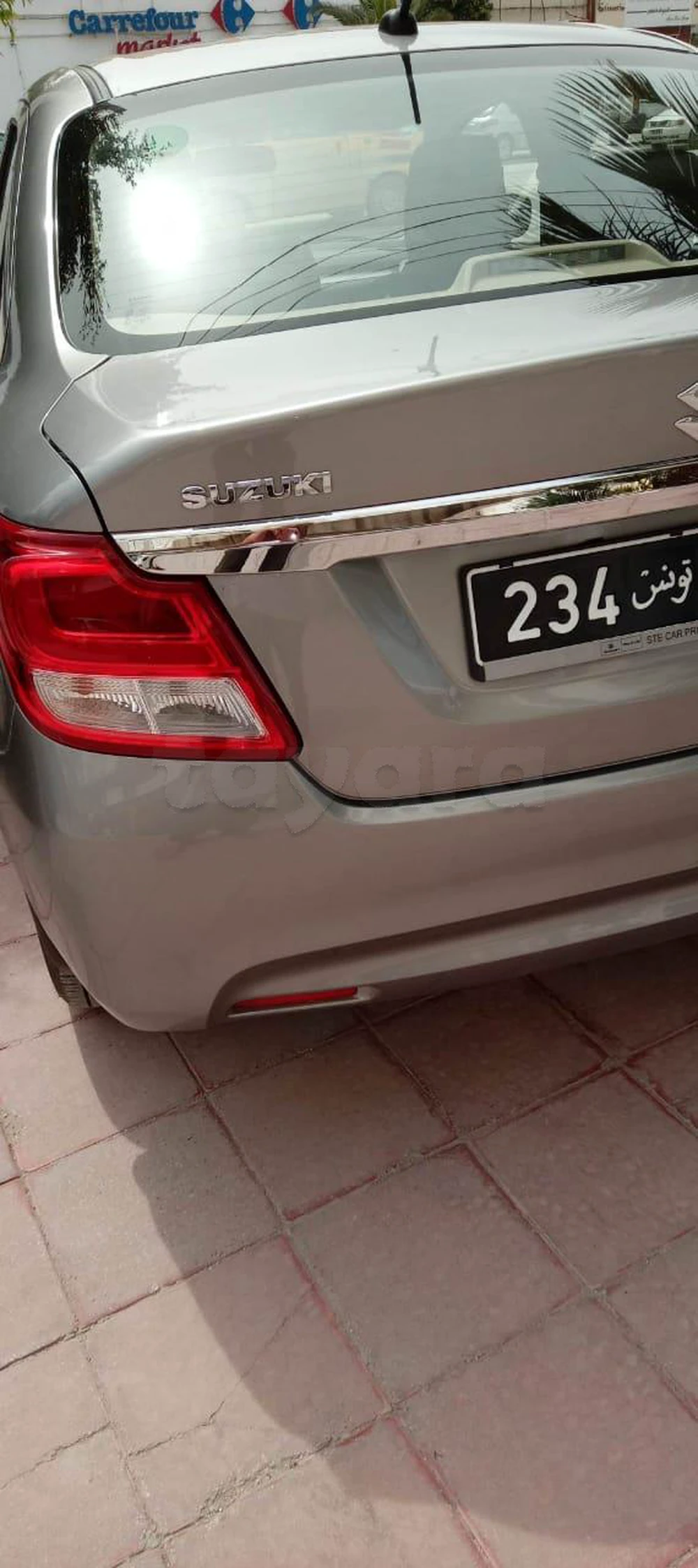 Suzuki XL7