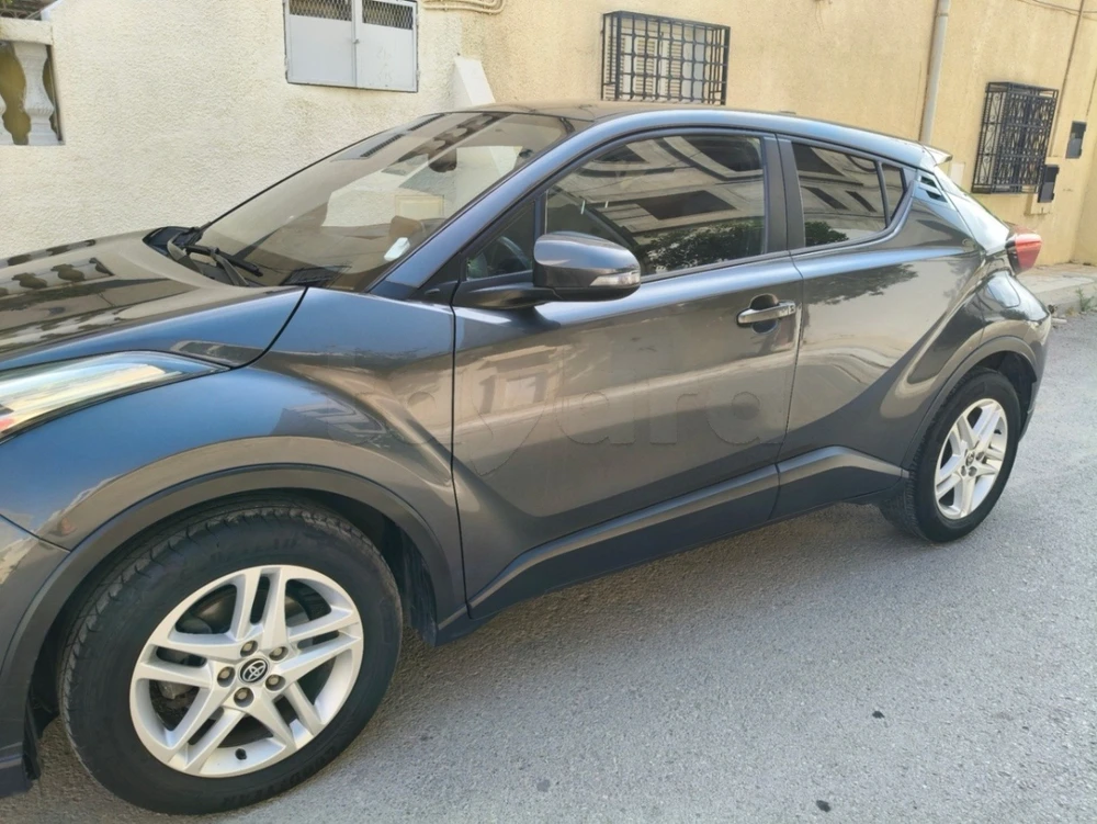 Carte voiture Toyota C-HR