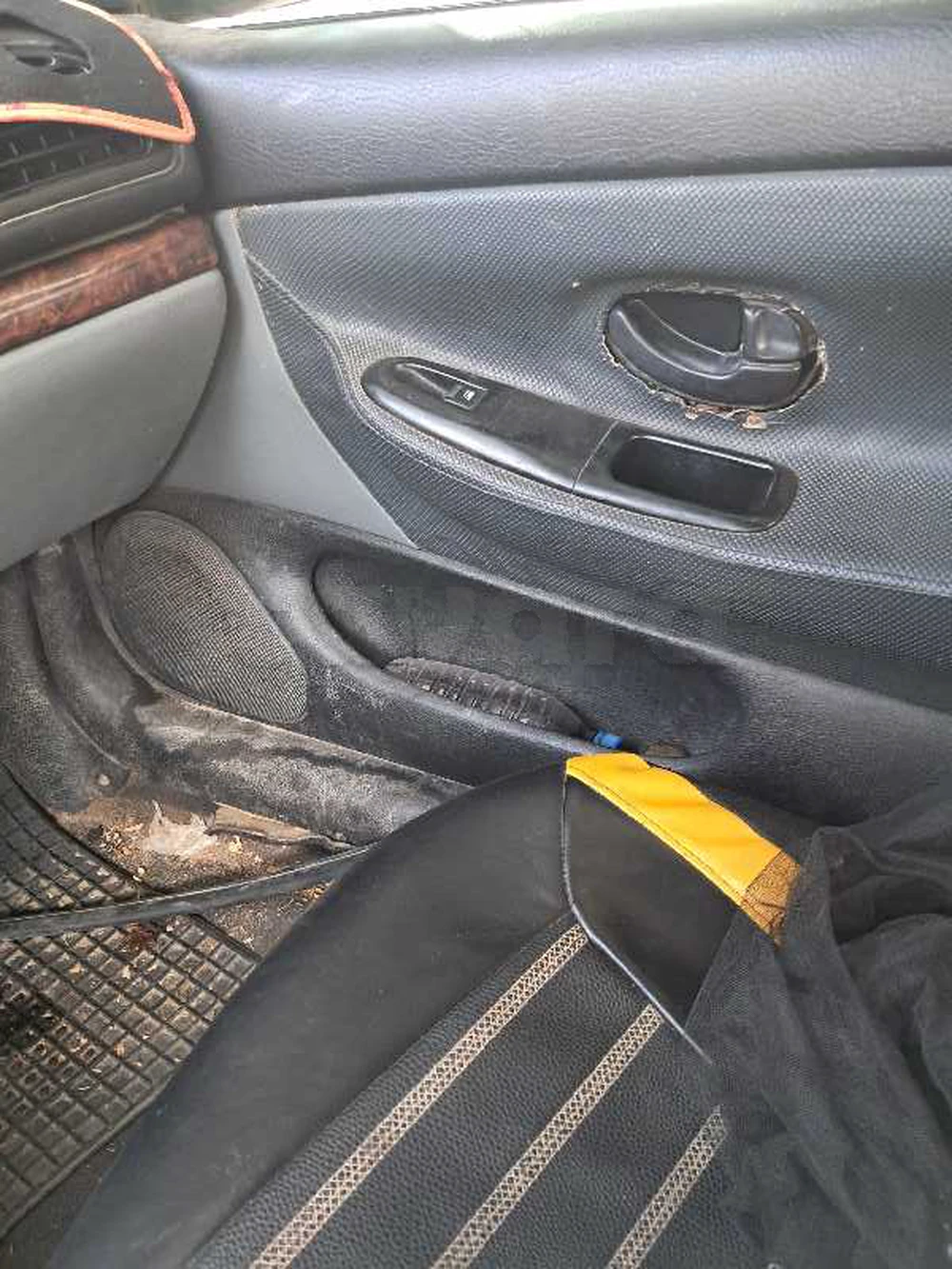 Peugeot 406
