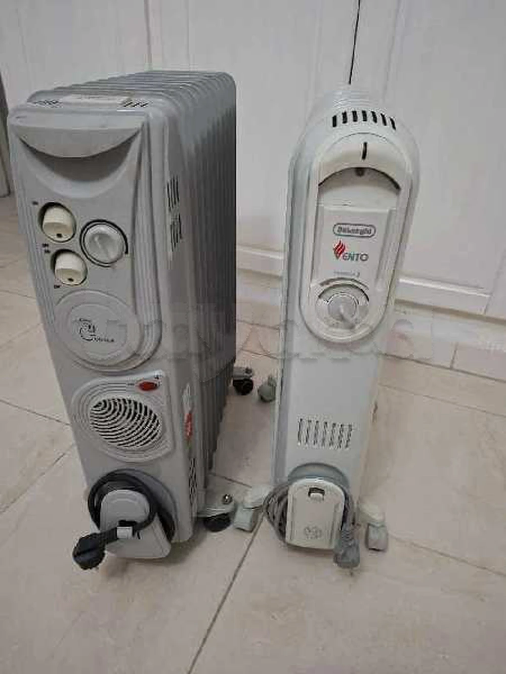 Deux radiateurs à bain d'huile (Comme neufs / Très peu servis)