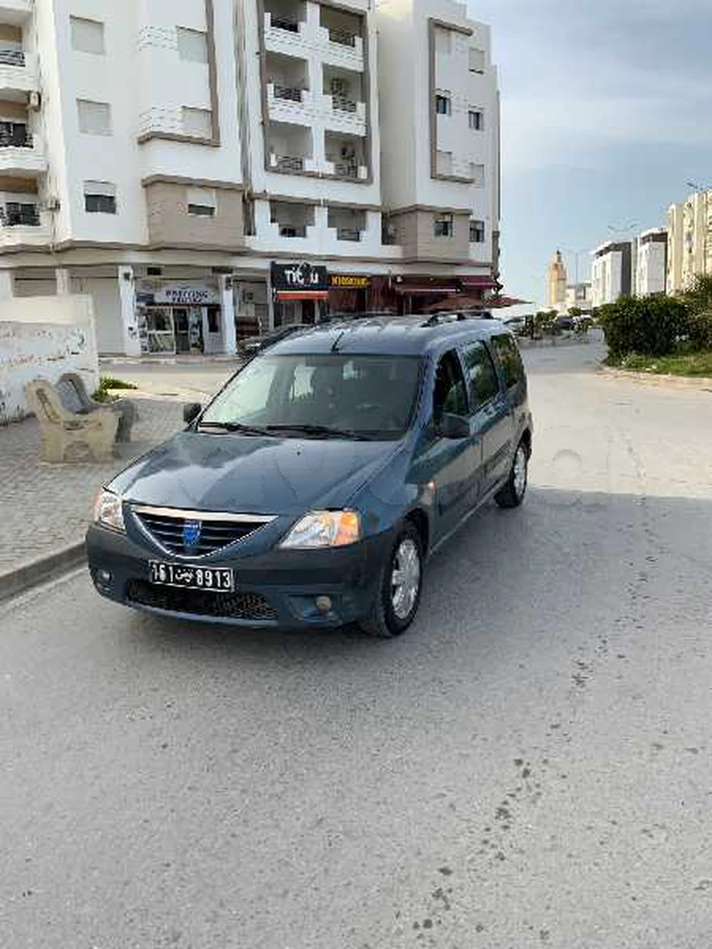 Carte voiture Dacia Logan