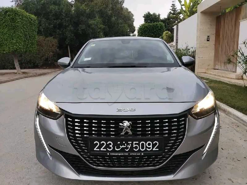 Peugeot 208