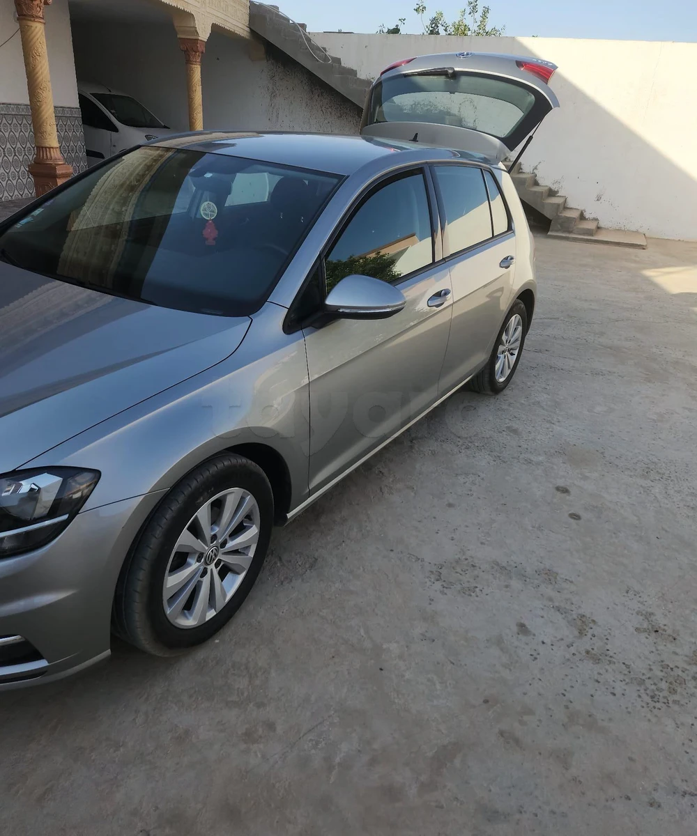 Carte voiture Volkswagen Golf