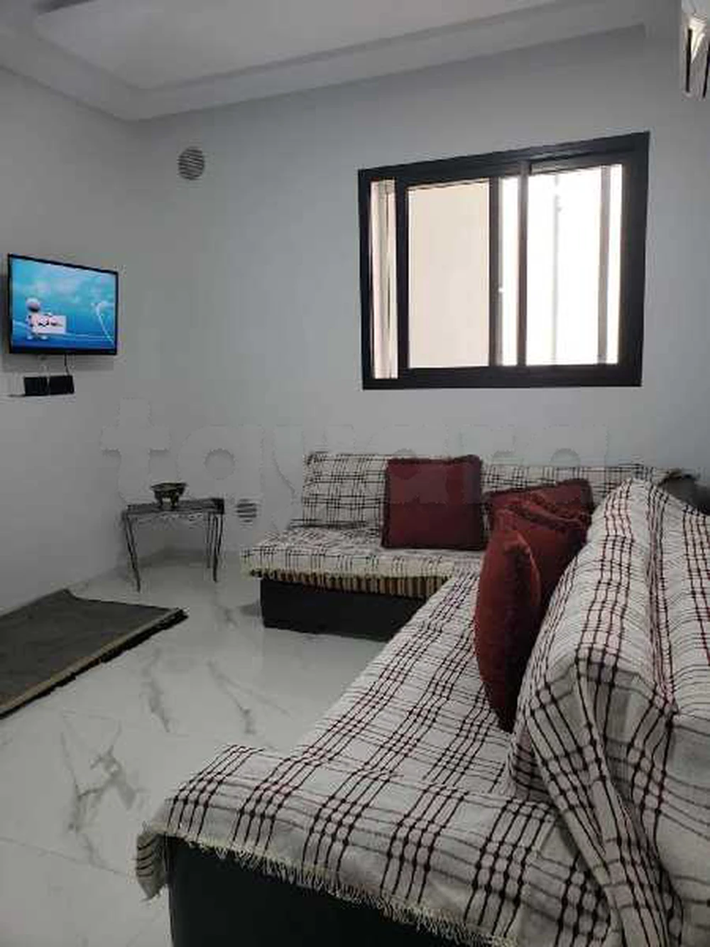 A louer appartement S +1 hts meuble a cité el wahat