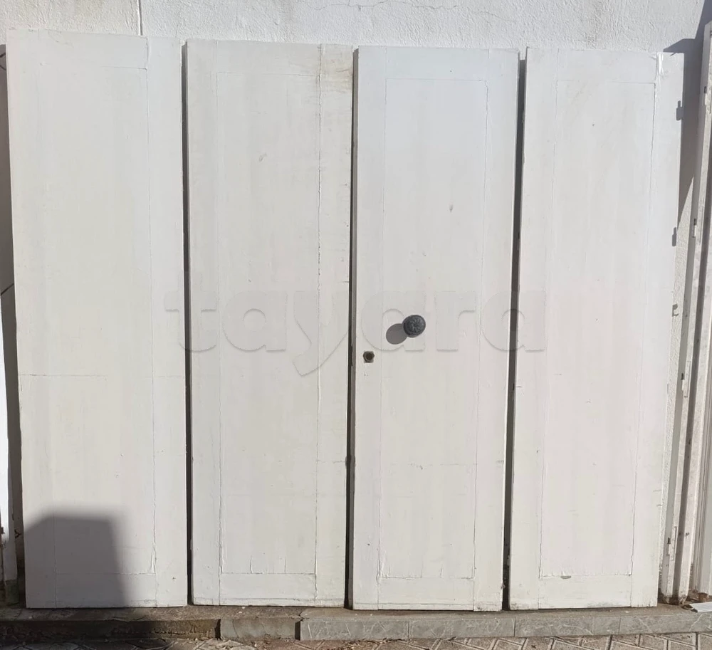 Porte garage en bois