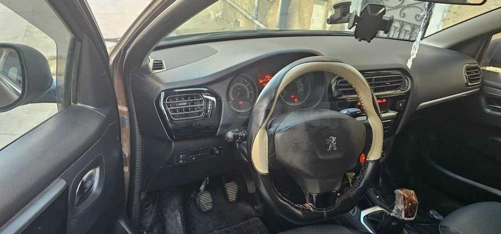 Carte voiture Peugeot 301