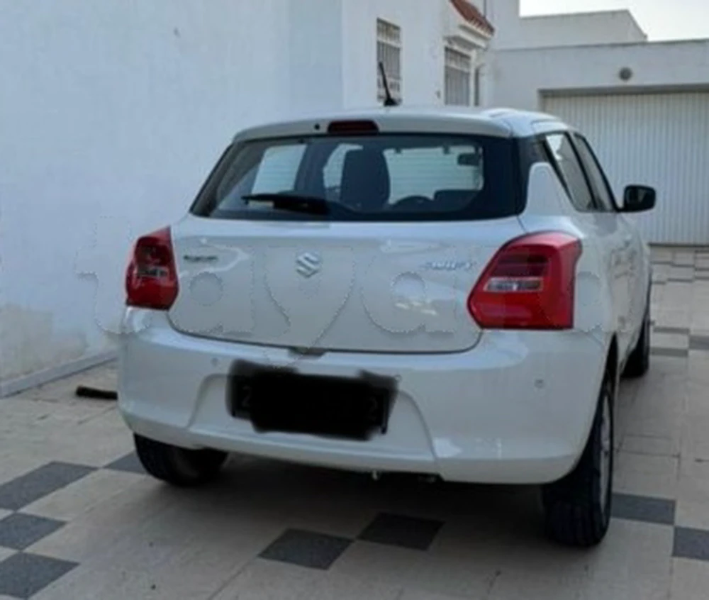 Carte voiture Suzuki Swift