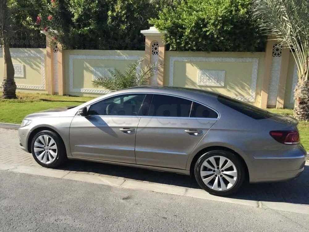 Carte voiture Volkswagen Passat CC