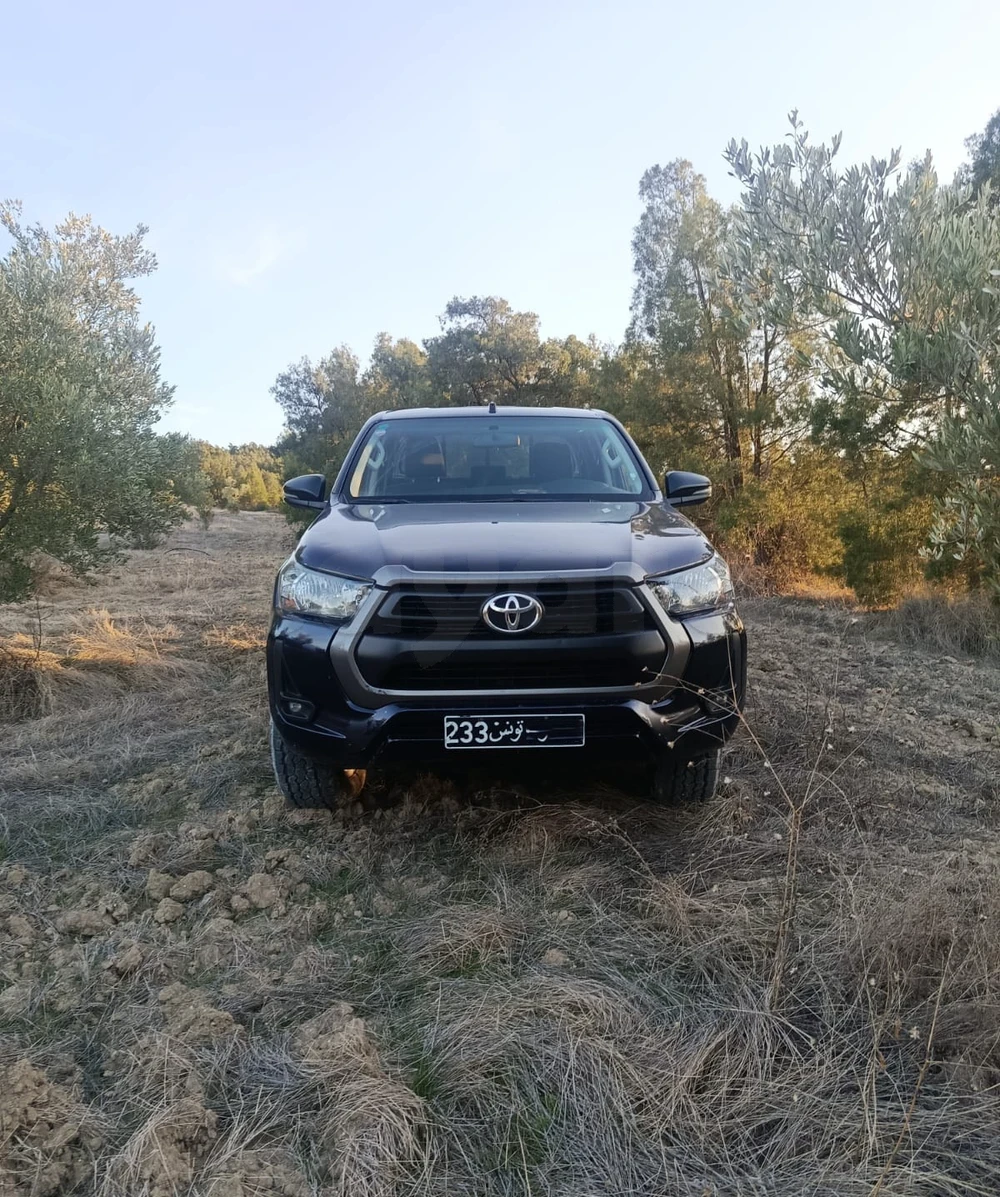 Carte voiture Toyota Hilux