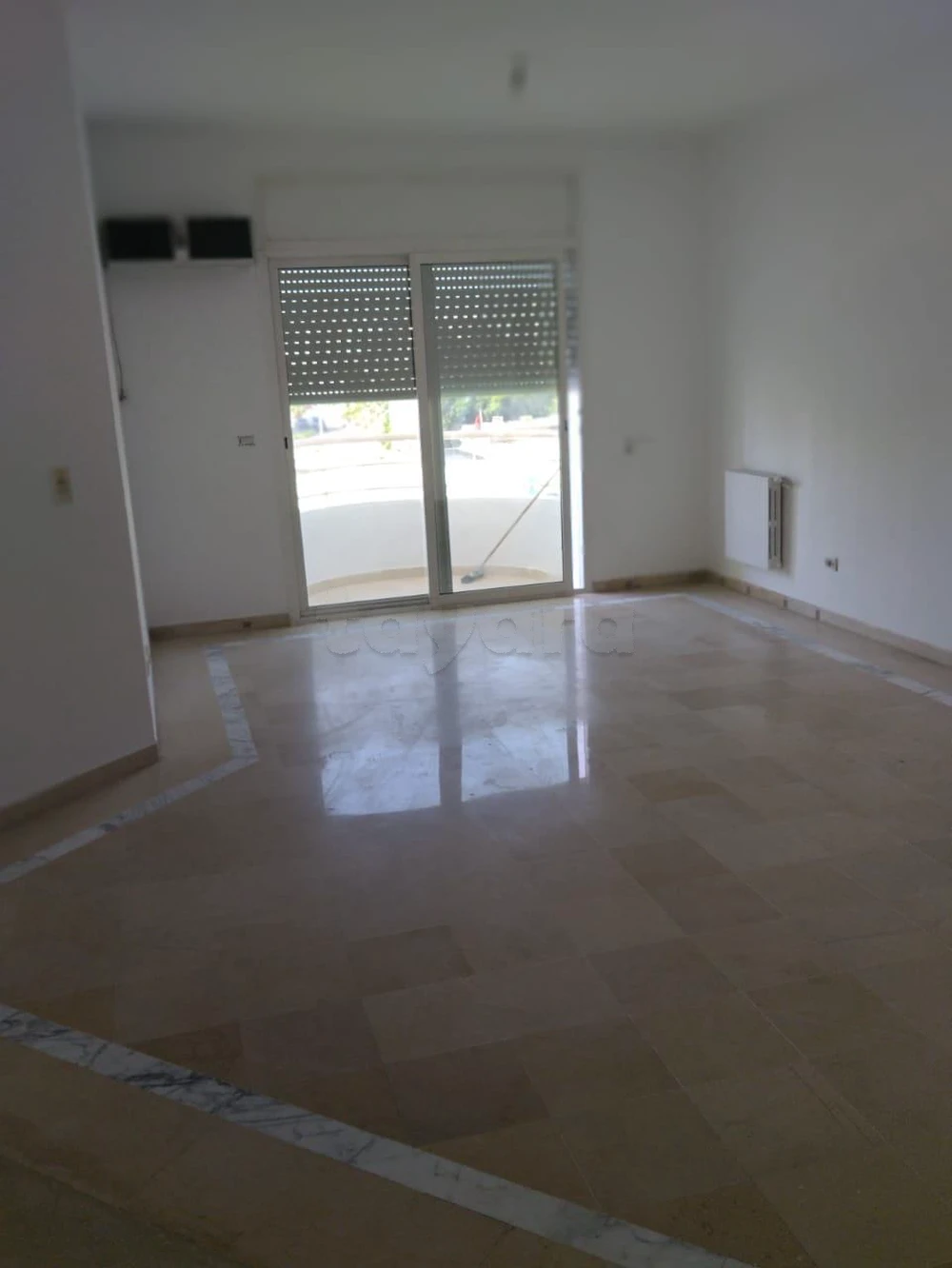📢 A vendre un magnifique appartement S+3 à Ennasr2 📢