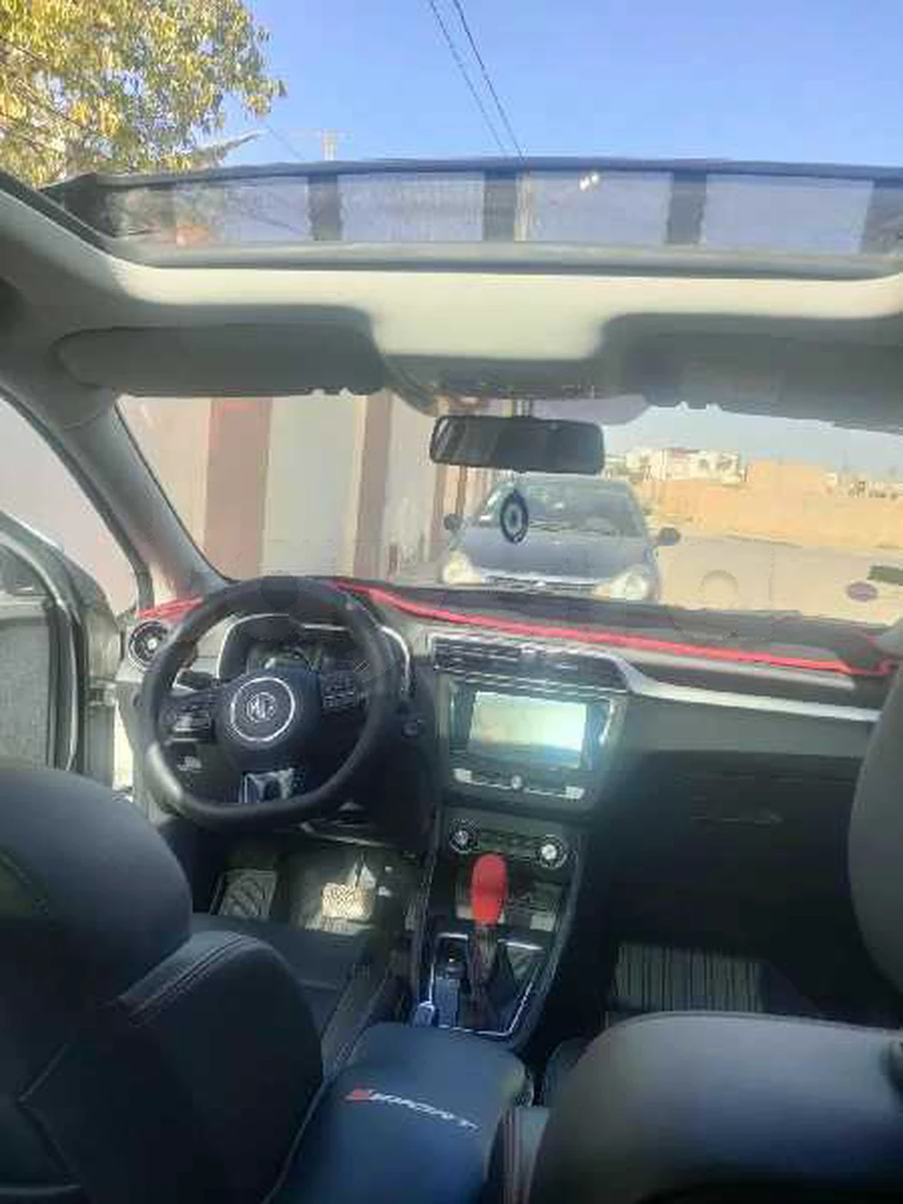 MG ZS