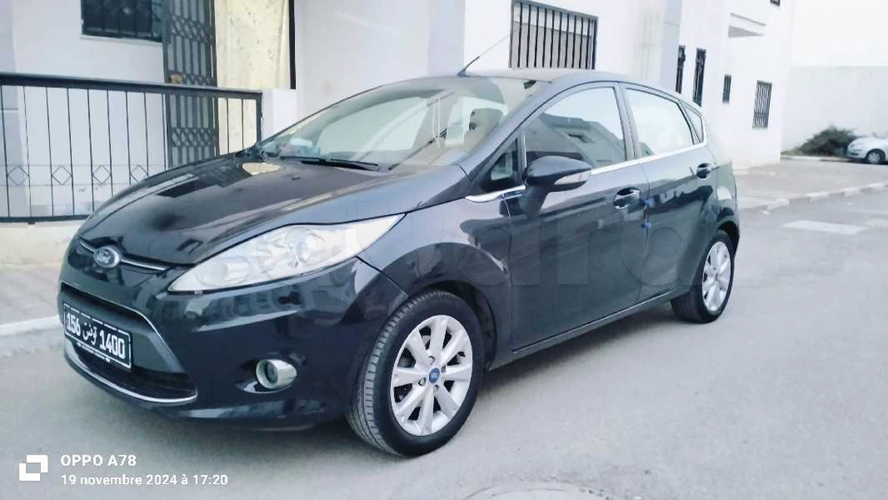 Carte voiture Ford Fiesta