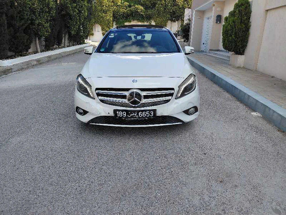 Carte voiture Mercedes-Benz Classe A