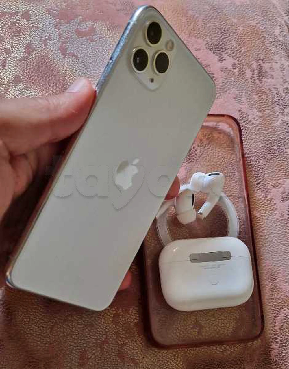 iphone 11 Pro Max 80%64GB état d'origine + Airpods