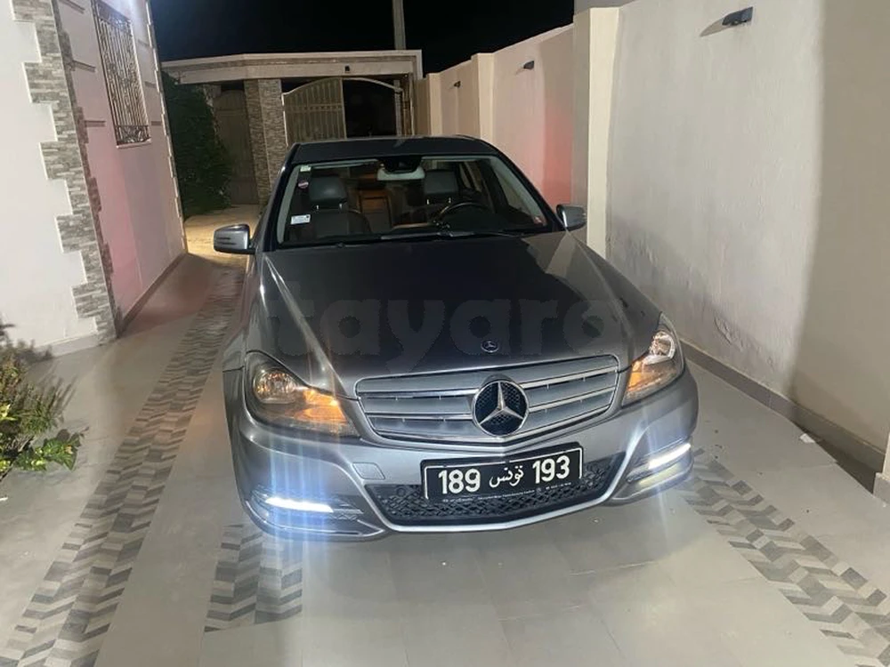 Carte voiture Mercedes-Benz Classe C