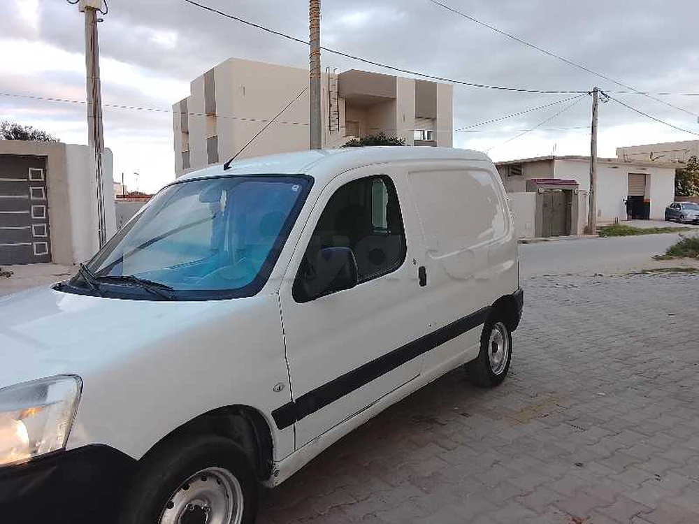 Carte voiture Peugeot Partner