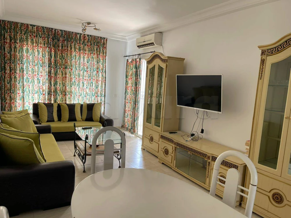 A louer a l'année a hammamet zone miramar un appartement s+2