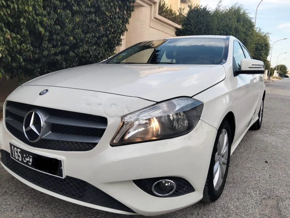 Carte voiture Mercedes-Benz Classe A