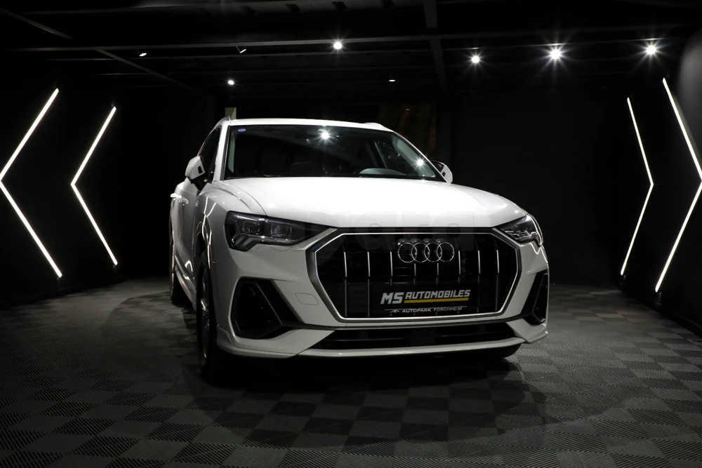 Carte voiture Audi Q3