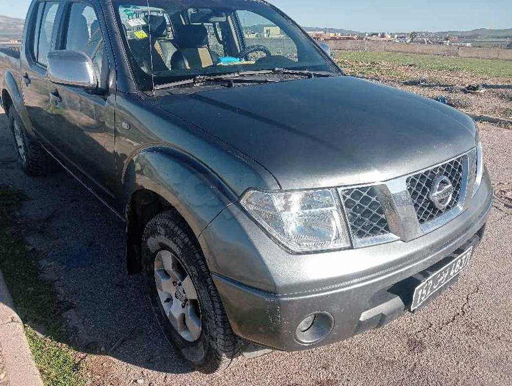 Carte voiture Nissan Navara