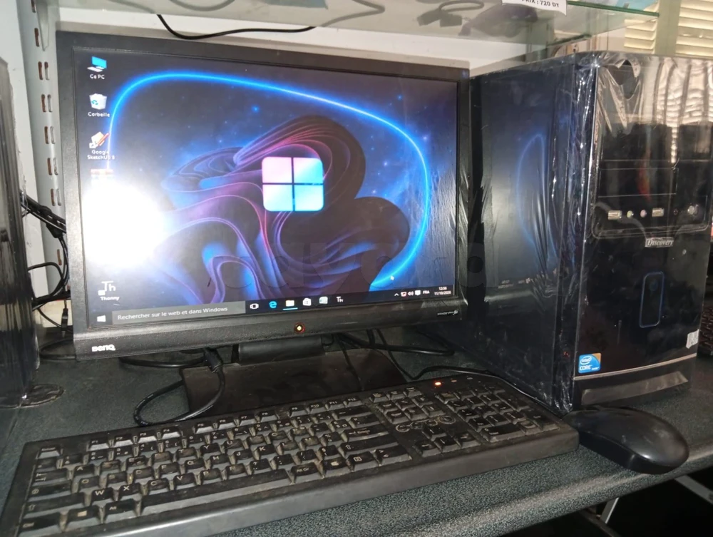 PC Bureau Complet / Intel Core i3-1ére / 4 Go RAM / Écran BenQ, Clavier et Souris