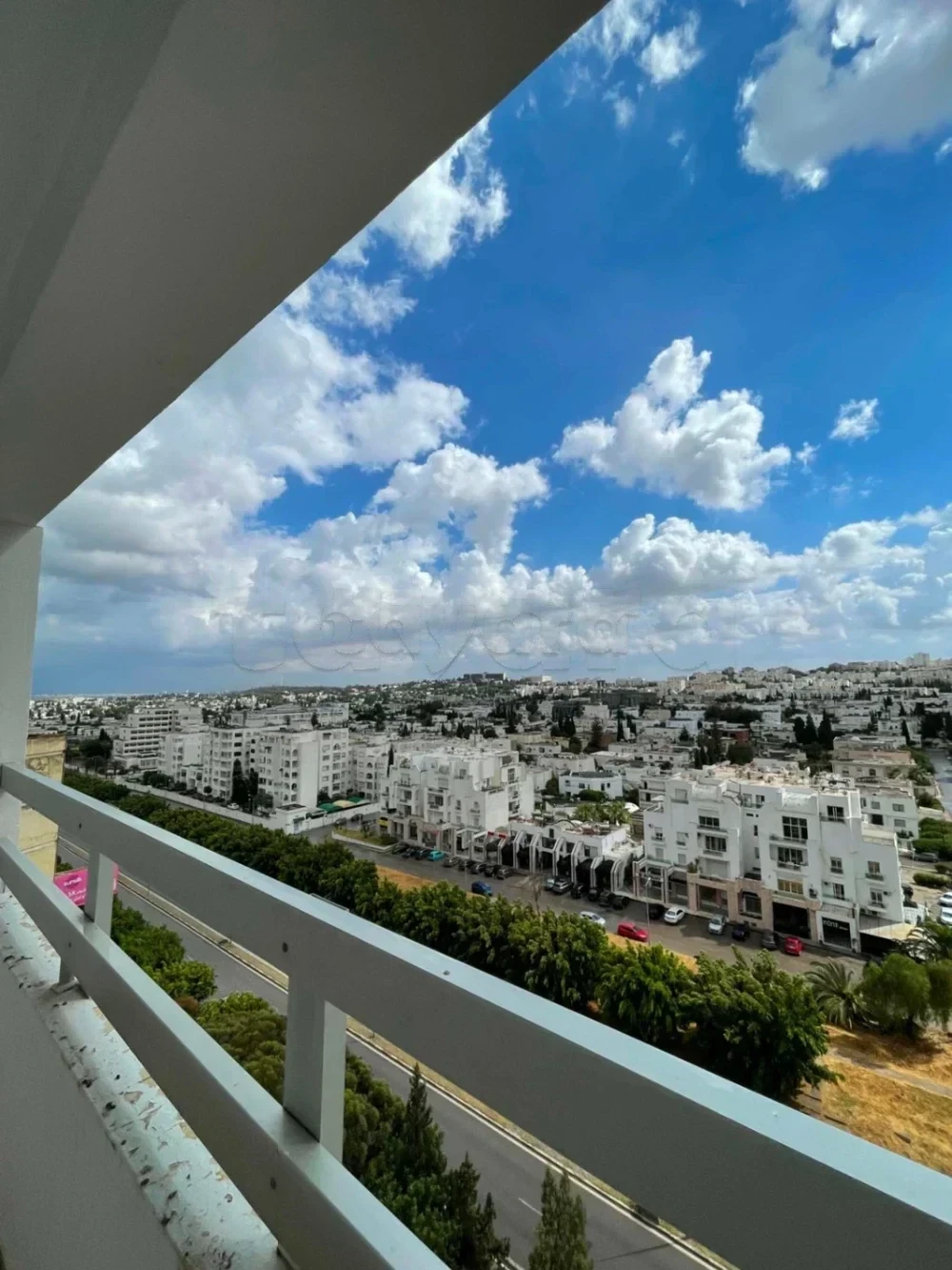 À VENDRE – Appartement S+2 à Menzah 6 Avec vue dégagée