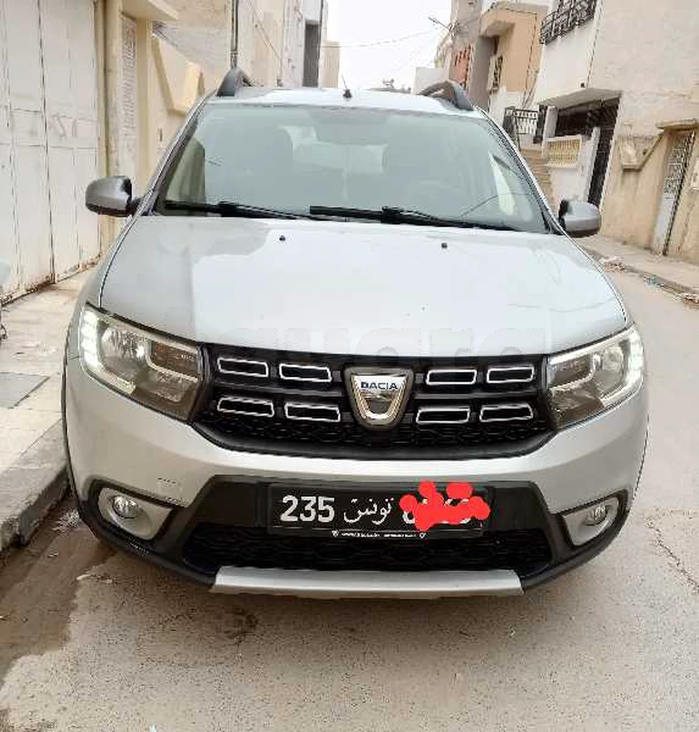 Carte voiture Dacia Sandero