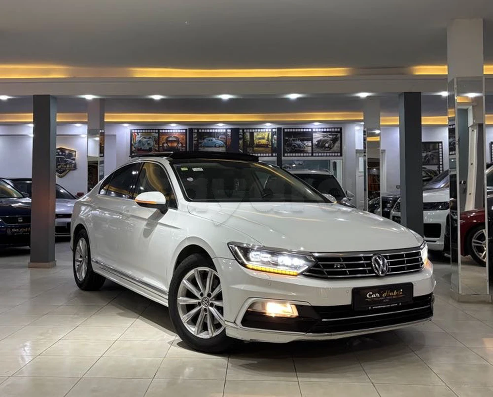 Carte voiture Volkswagen Passat