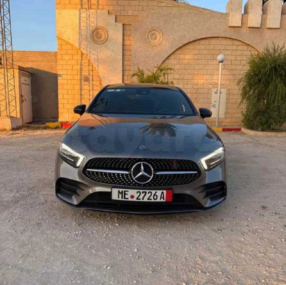 Carte voiture Mercedes-Benz Classe A