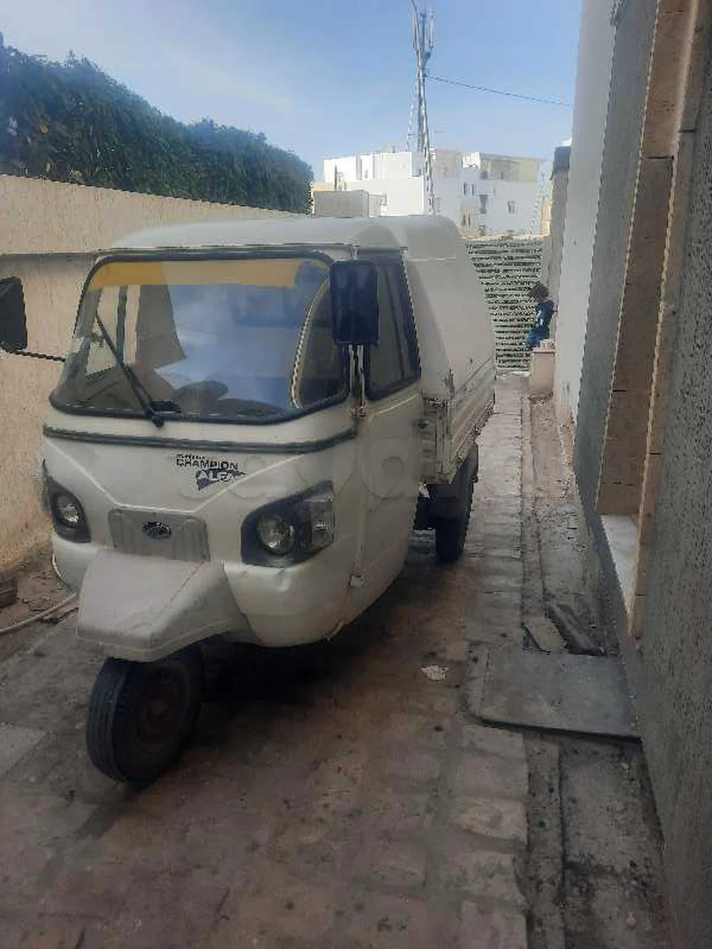 Mahindra Hover