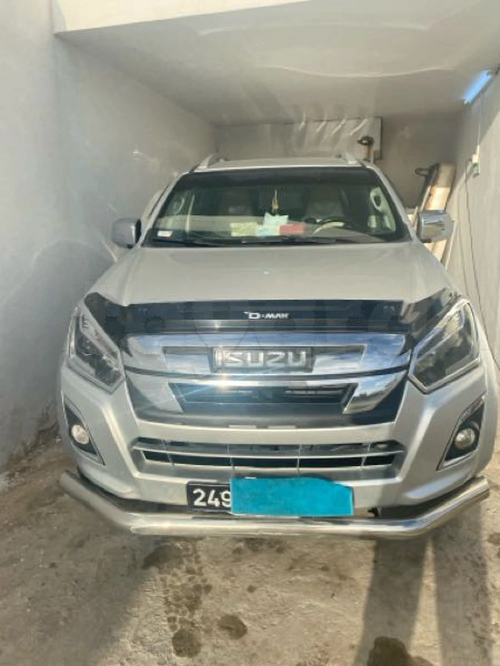 Carte voiture Isuzu D-Max