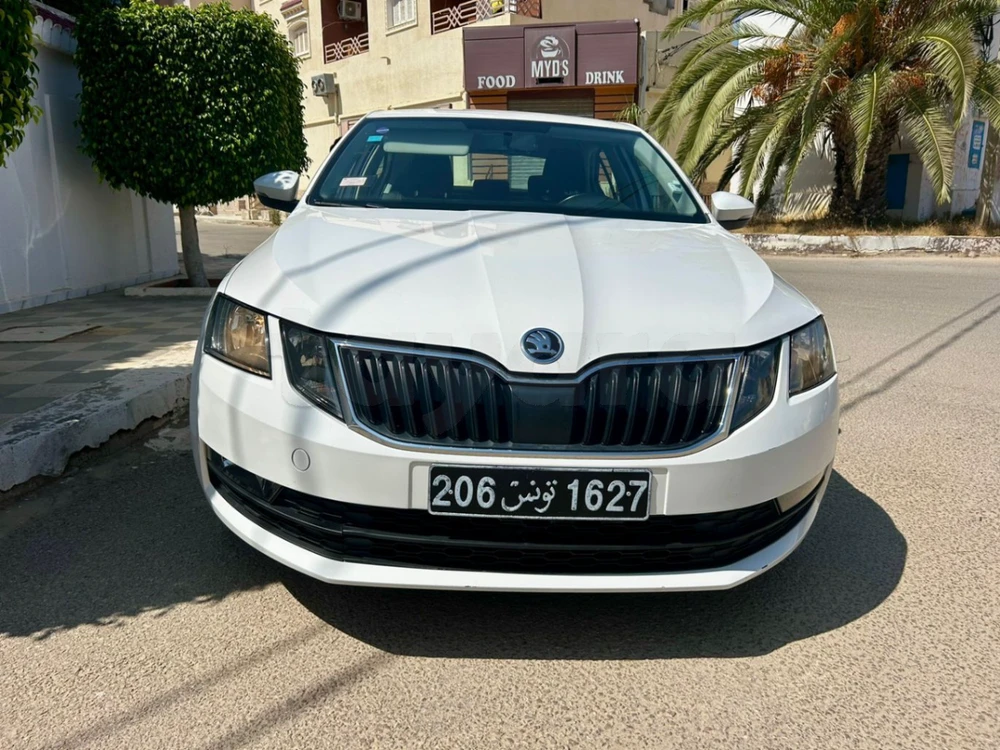 Carte voiture Skoda Octavia