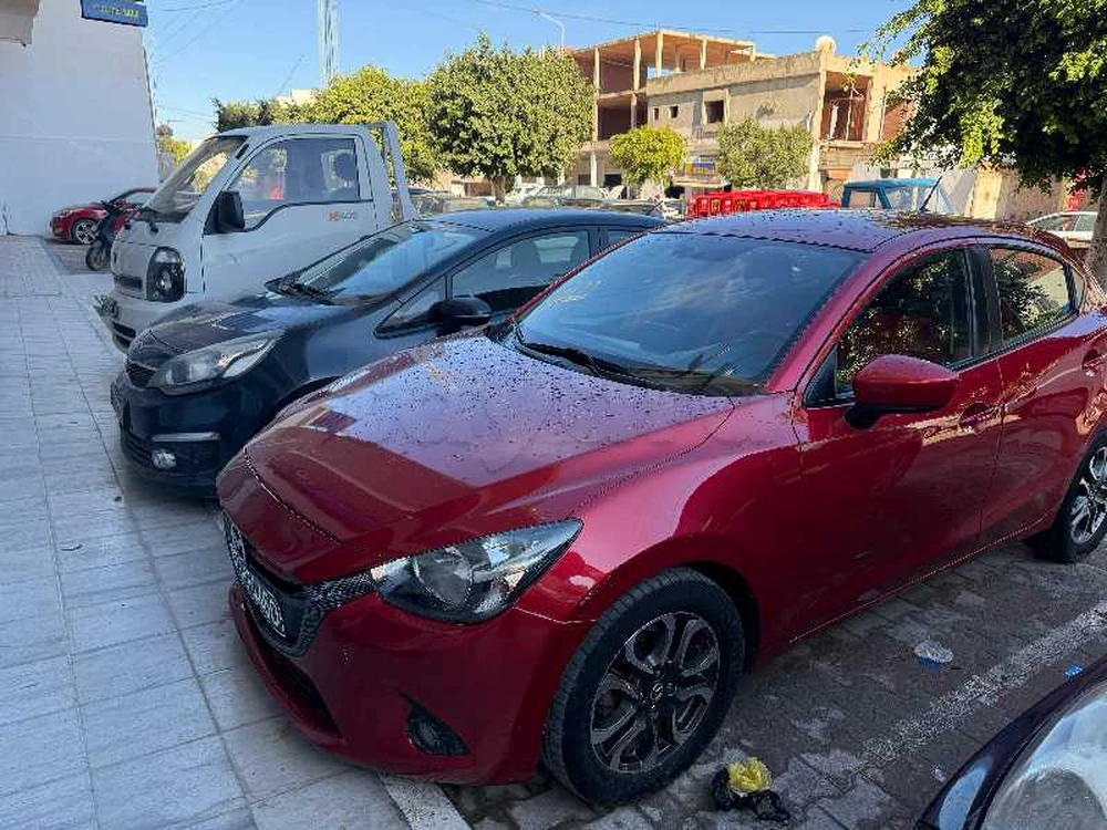 Carte voiture Mazda 2