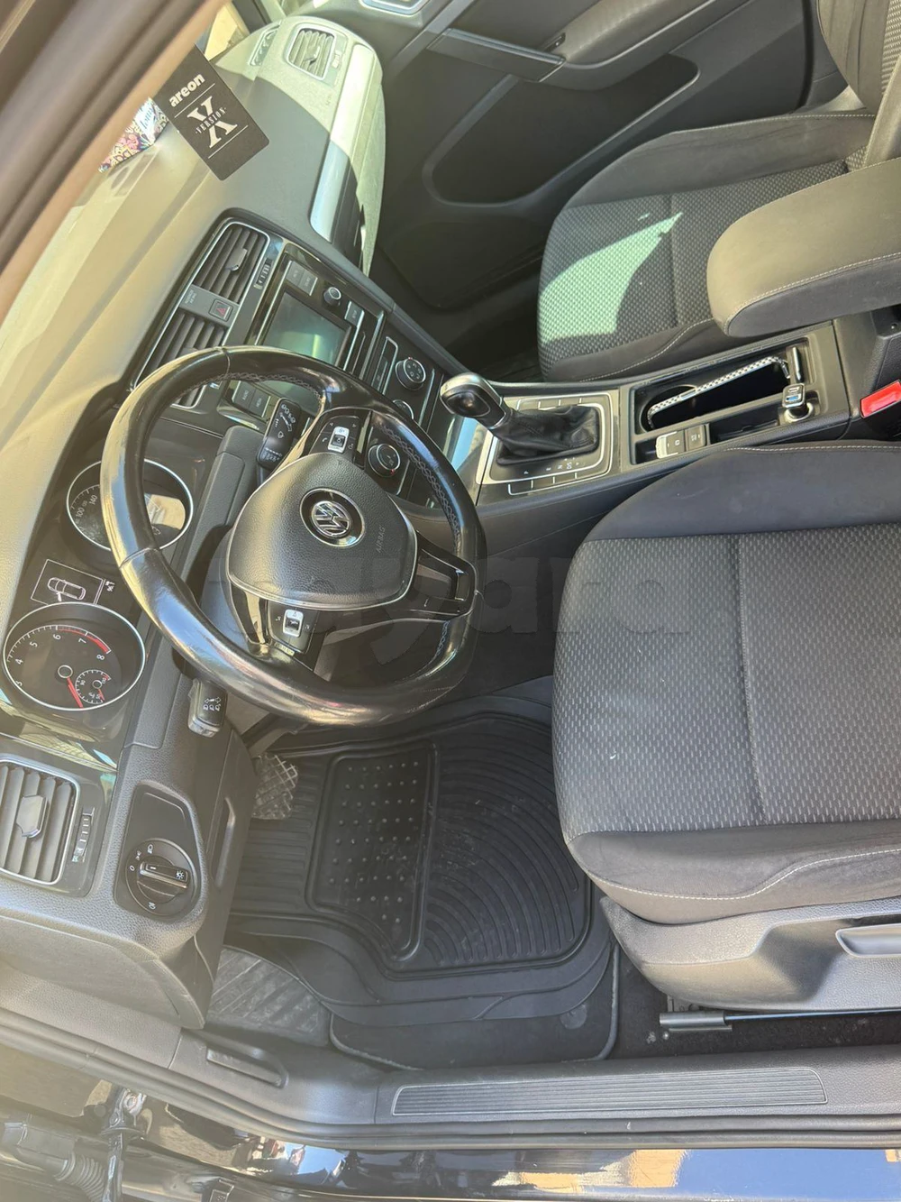 Carte voiture Volkswagen Golf