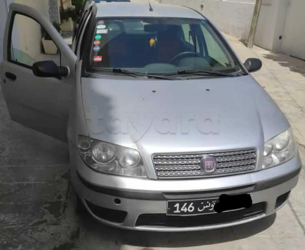 Carte voiture Fiat Punto