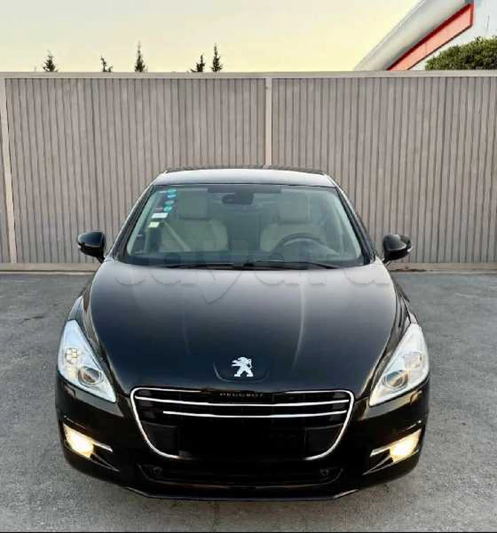 Carte voiture Peugeot 508