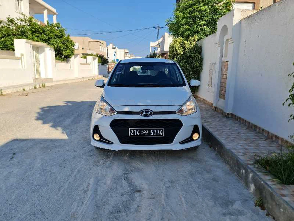 Carte voiture Hyundai i10