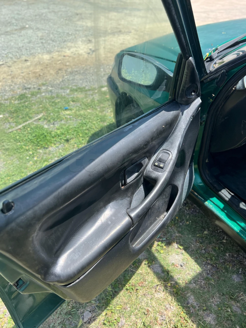 Peugeot 306