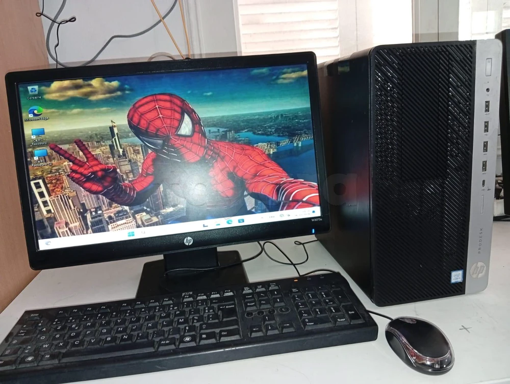 PC Bureau HP ProDesk 600 G4 MT / Intel Core i3-8éme
