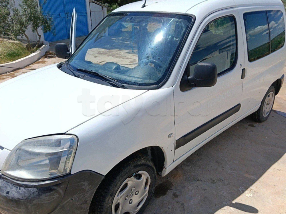 Carte voiture Peugeot Partner