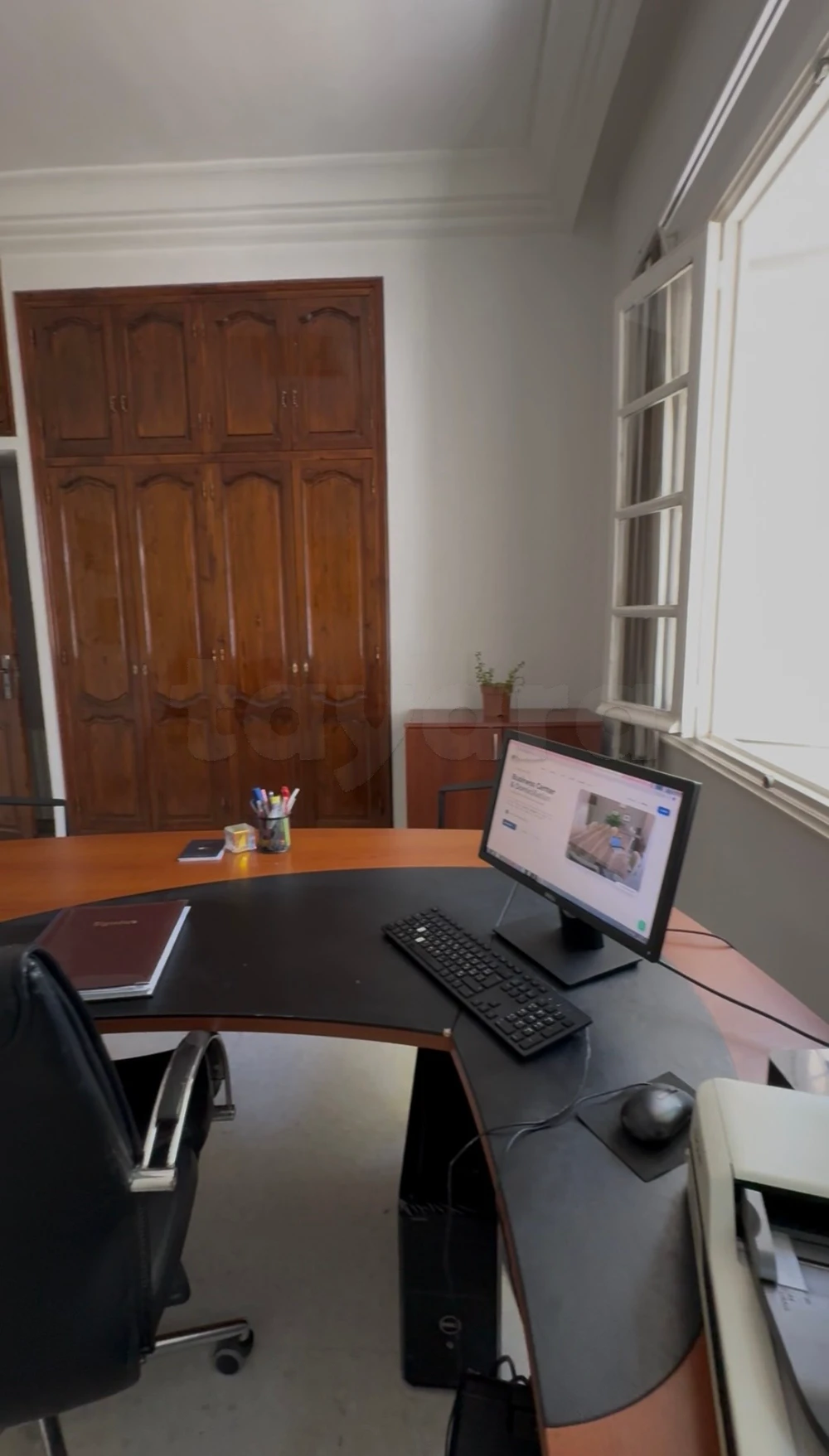 BUREAU PRIVATIF À LOUER – MUTUELLEVILLE
