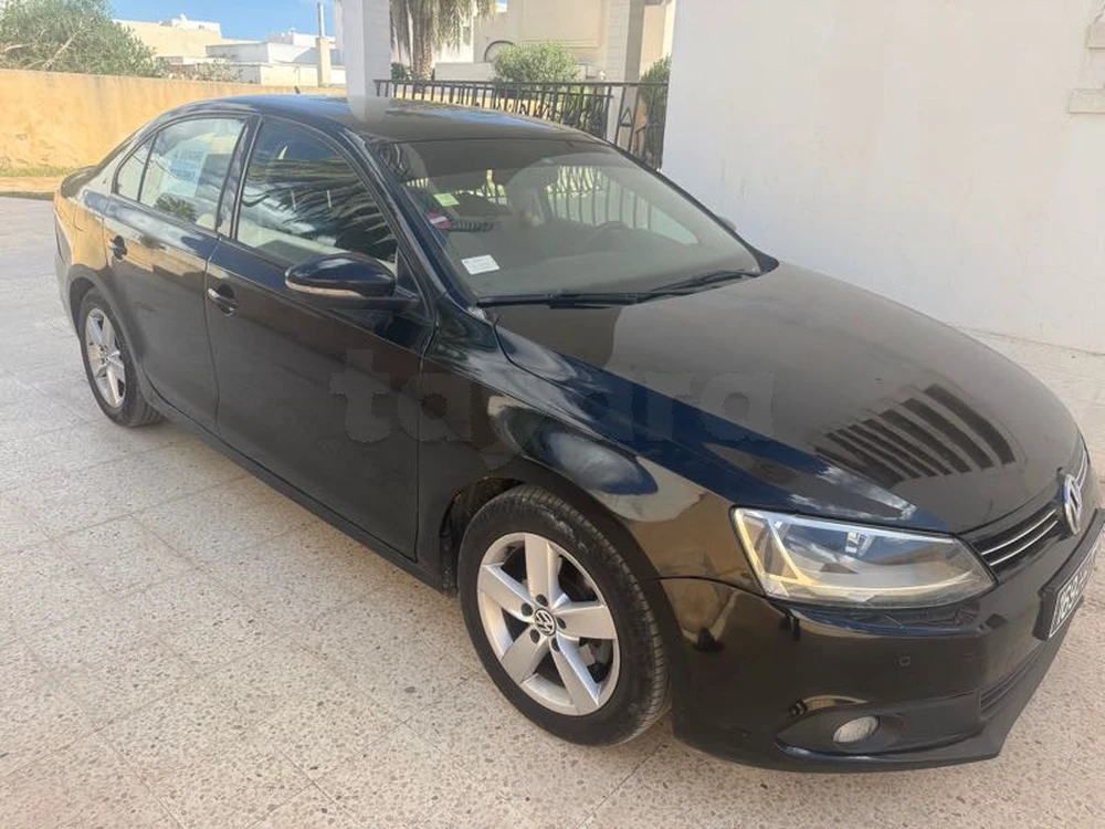 Carte voiture Volkswagen Jetta