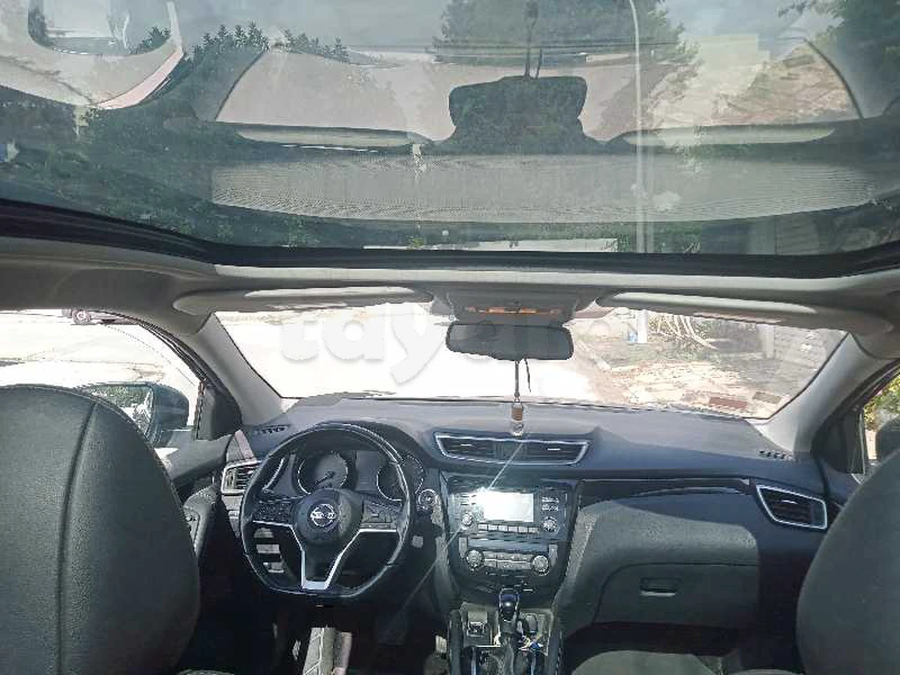 Carte voiture Nissan Qashqai