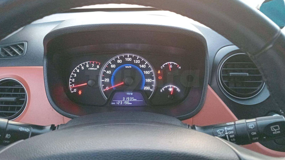 Carte voiture Hyundai Grand i10