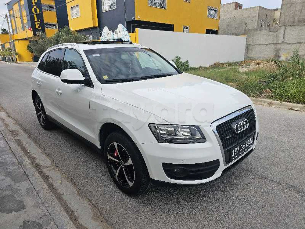 Carte voiture Audi Q5