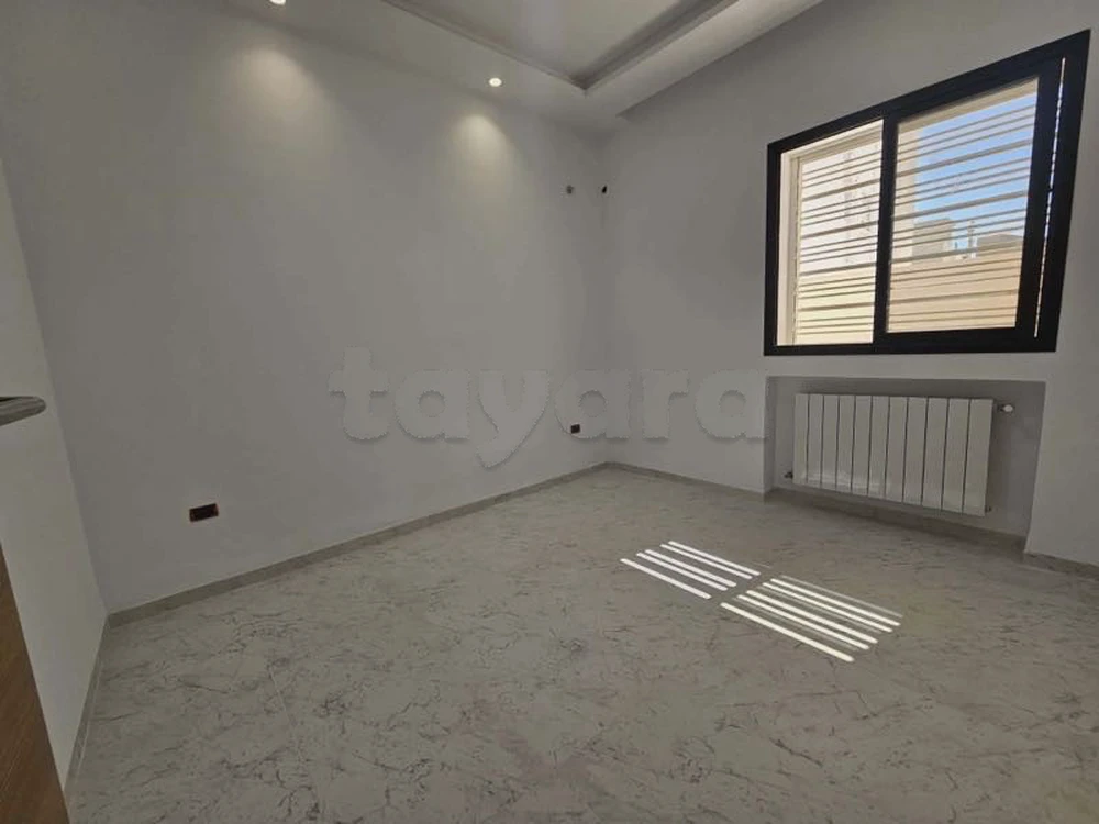 📍ENNKHILETE - ARIANA:  APPARTEMENT S+3 NEUF  A LOUER - Vista 3