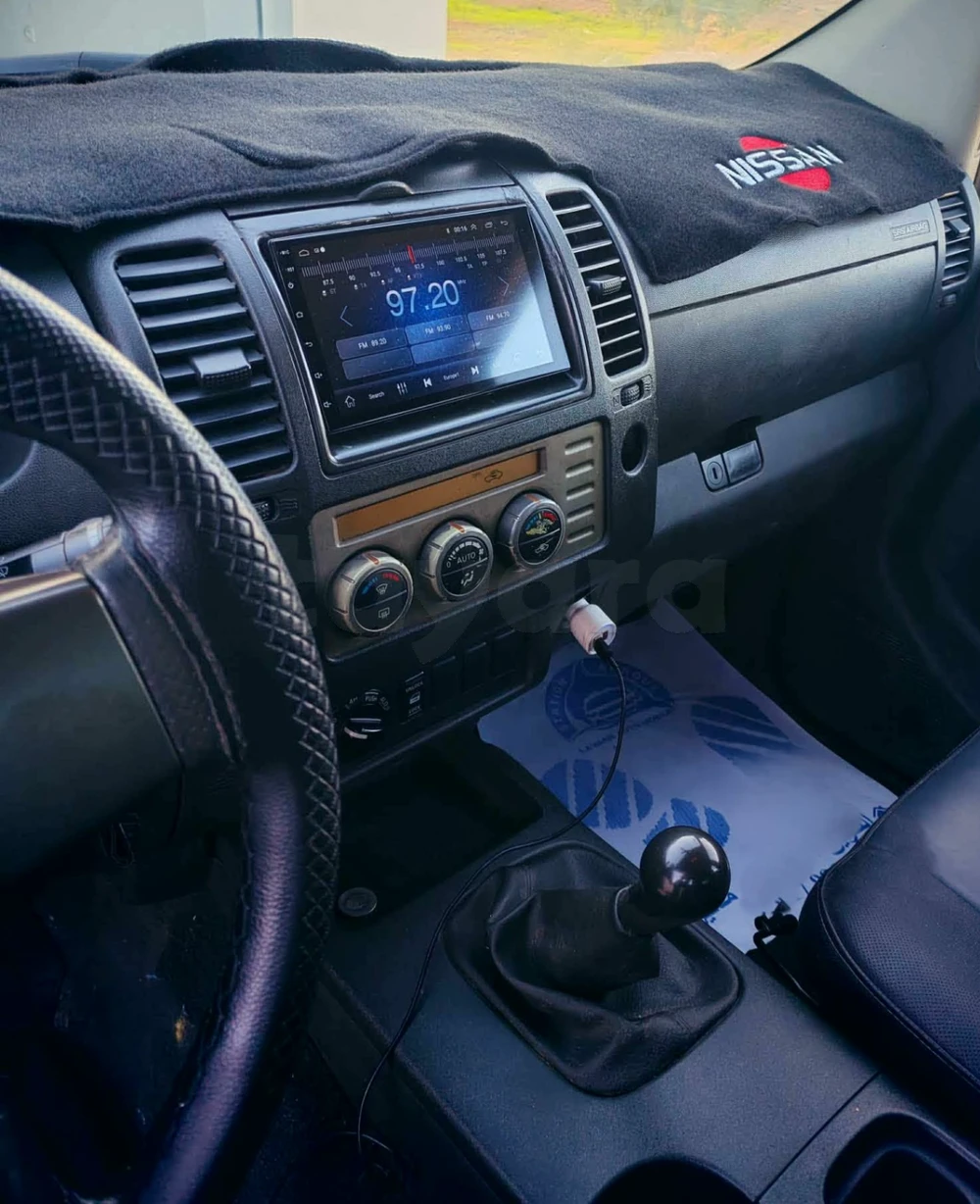 Carte voiture Nissan Navara