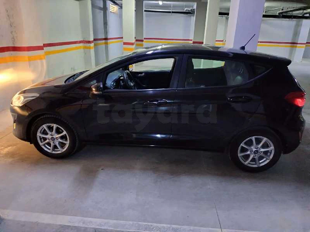 Carte voiture Ford Fiesta