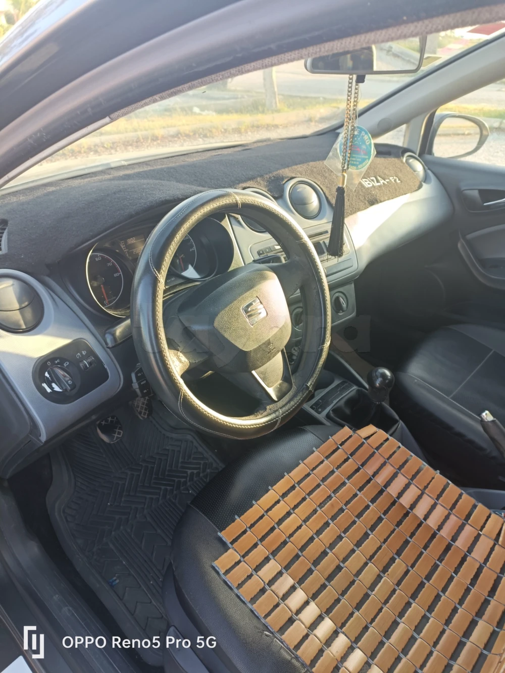 Carte voiture SEAT Ibiza